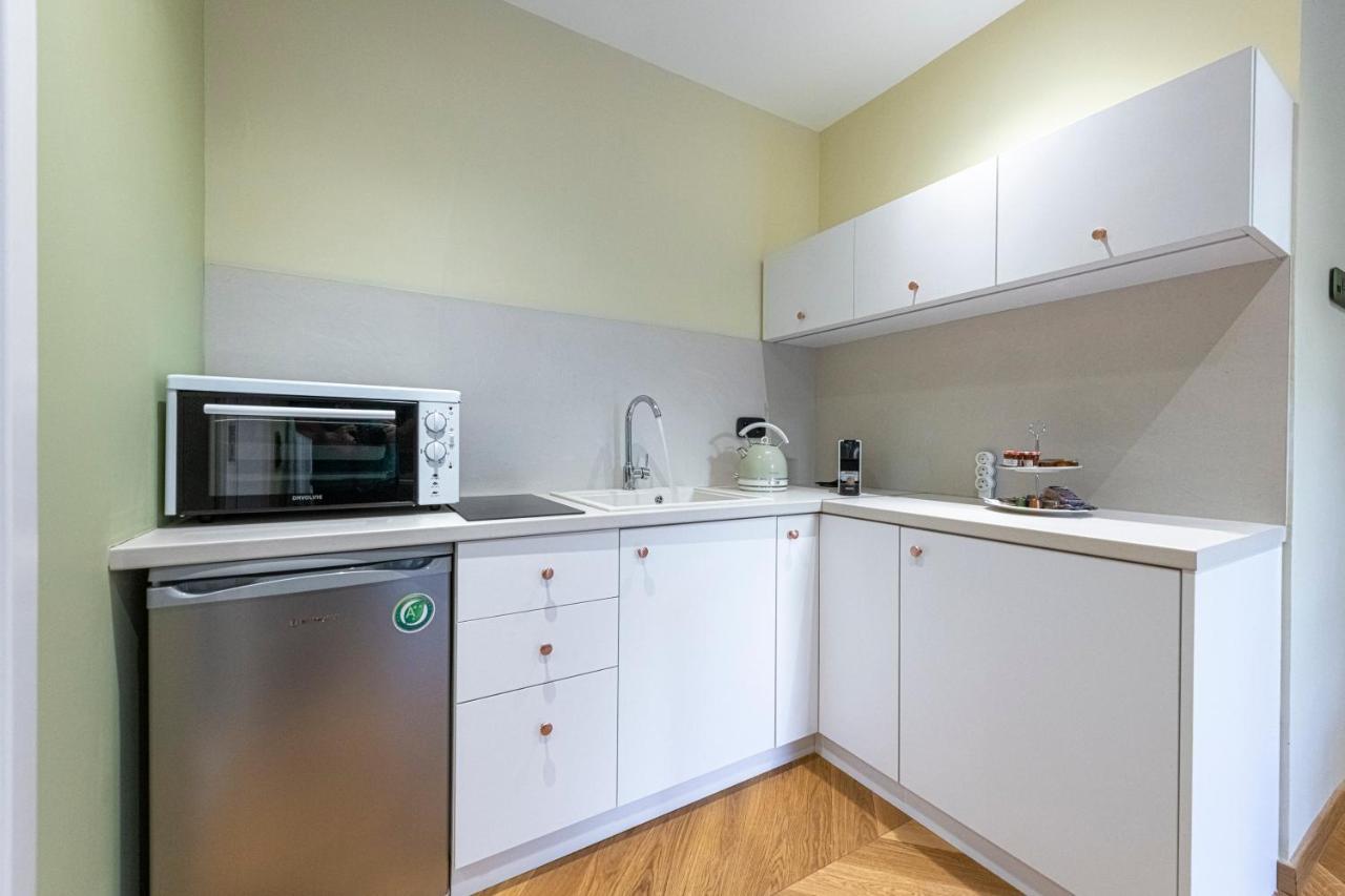 Ipelhome - Plaka Boutique Apartments Αθήνα Εξωτερικό φωτογραφία