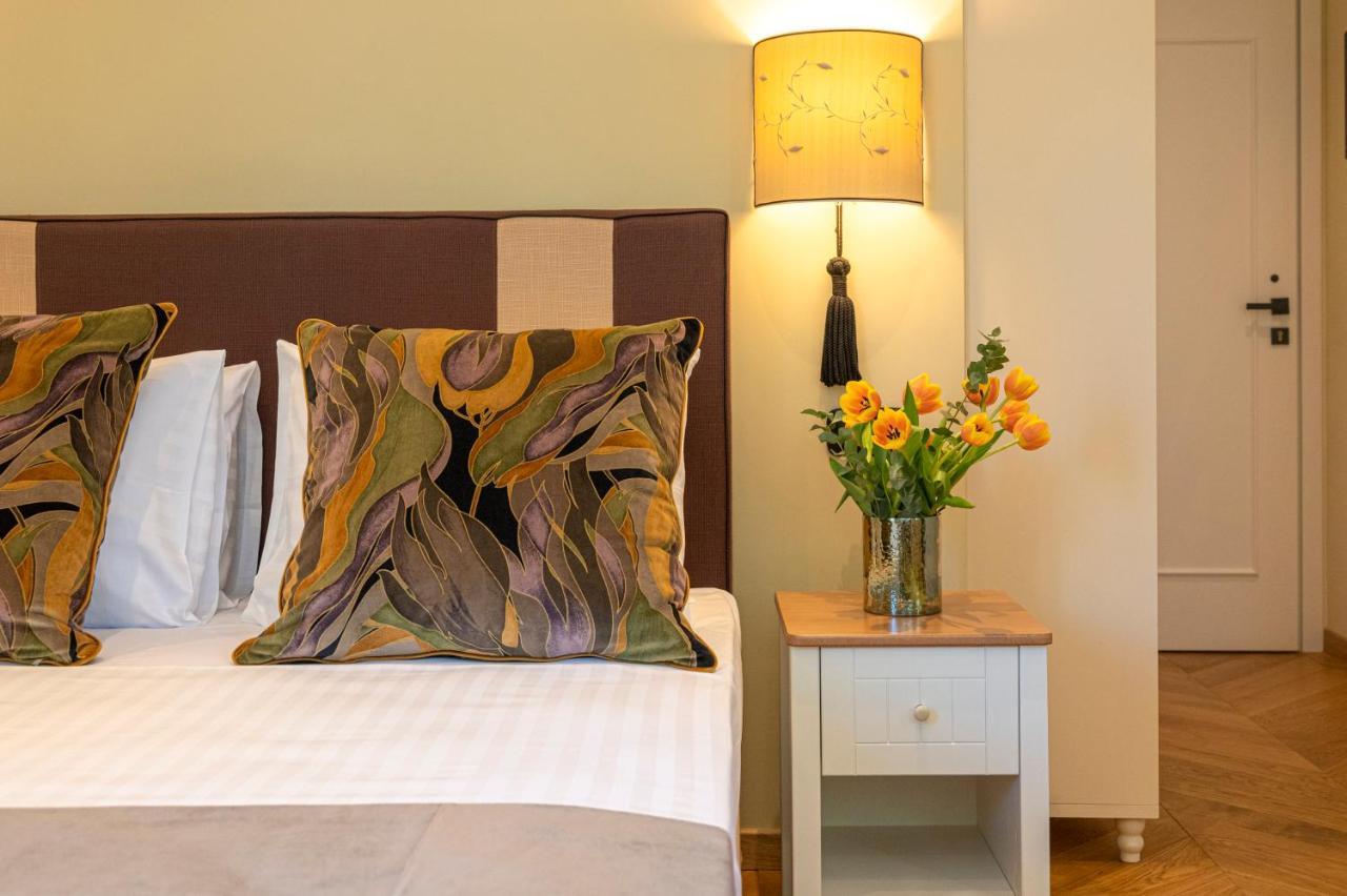 Ipelhome - Plaka Boutique Apartments Αθήνα Εξωτερικό φωτογραφία
