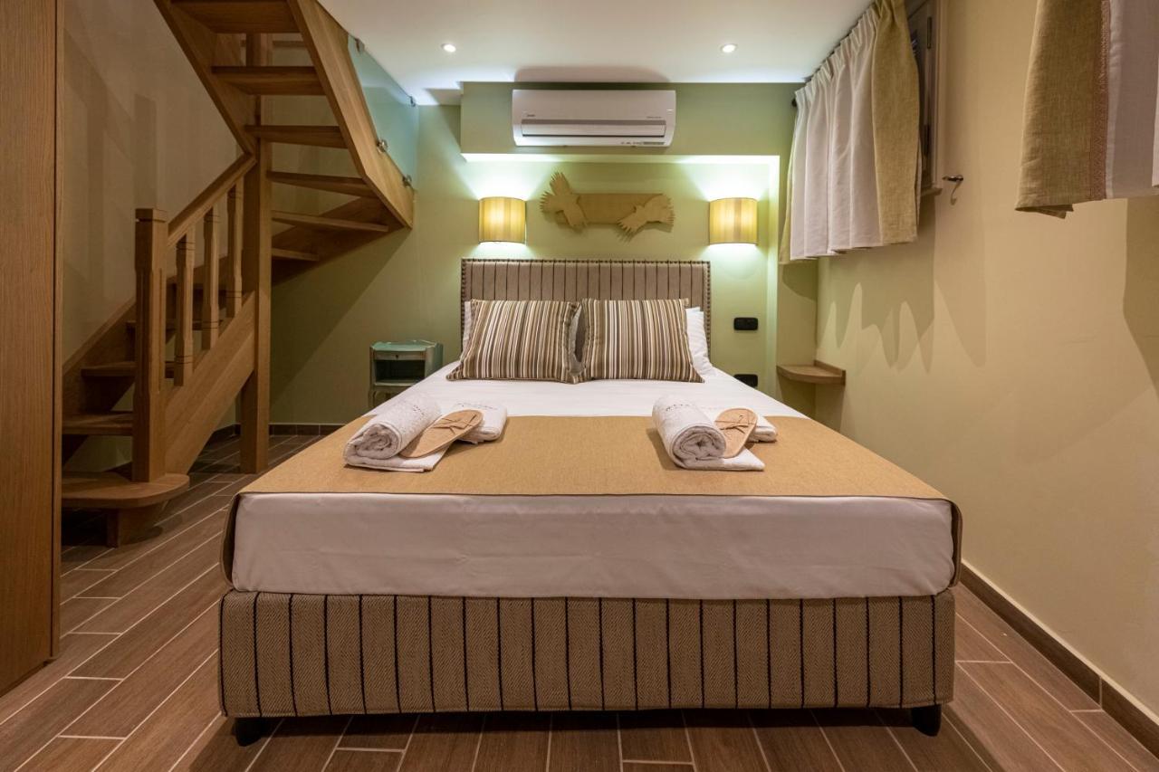 Ipelhome - Plaka Boutique Apartments Αθήνα Εξωτερικό φωτογραφία