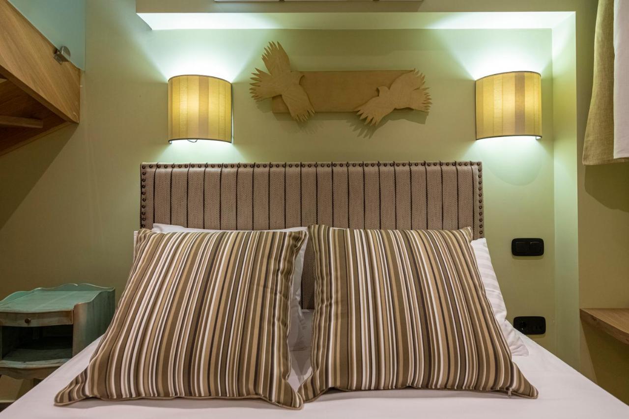 Ipelhome - Plaka Boutique Apartments Αθήνα Εξωτερικό φωτογραφία