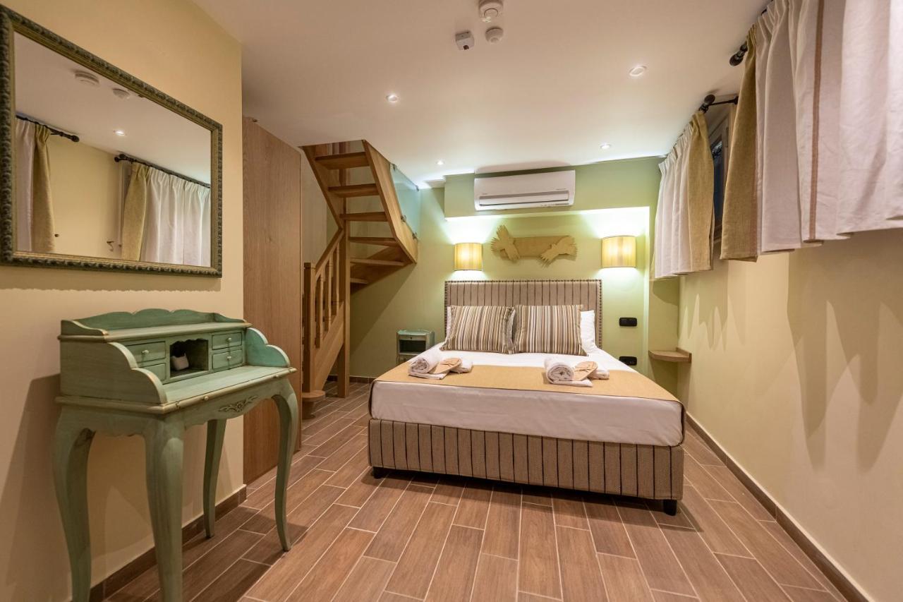 Ipelhome - Plaka Boutique Apartments Αθήνα Εξωτερικό φωτογραφία