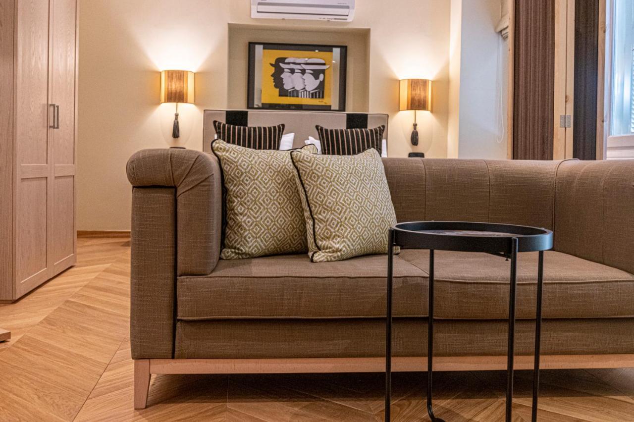 Ipelhome - Plaka Boutique Apartments Αθήνα Εξωτερικό φωτογραφία