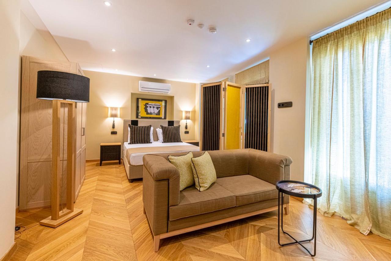 Ipelhome - Plaka Boutique Apartments Αθήνα Εξωτερικό φωτογραφία