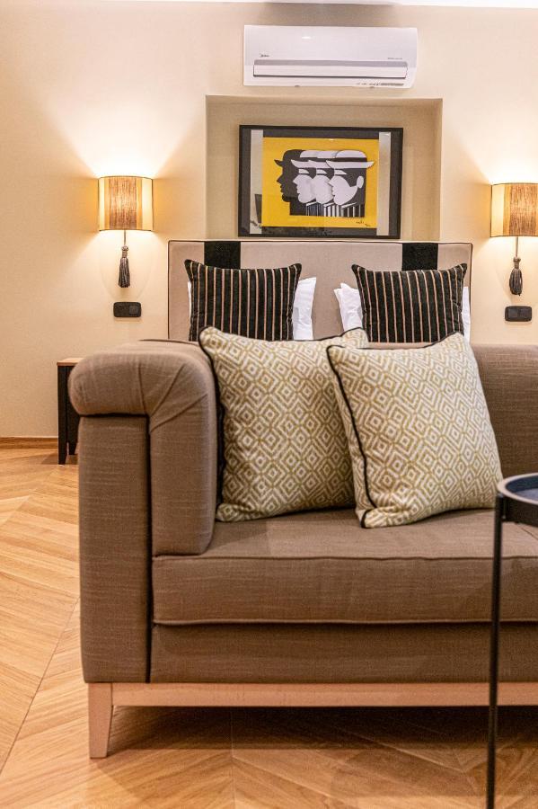 Ipelhome - Plaka Boutique Apartments Αθήνα Εξωτερικό φωτογραφία