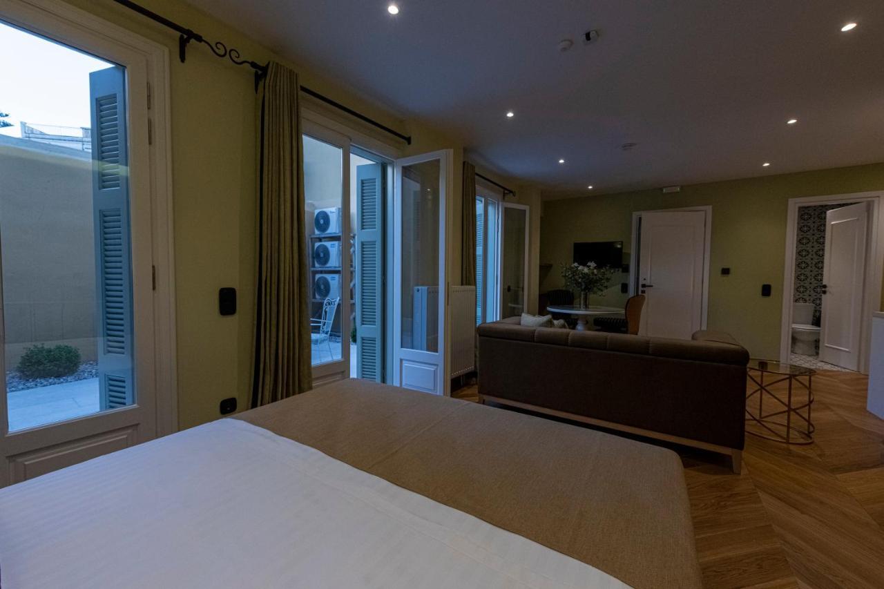 Ipelhome - Plaka Boutique Apartments Αθήνα Εξωτερικό φωτογραφία
