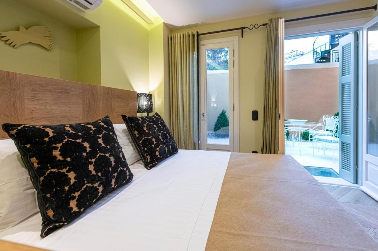 Ipelhome - Plaka Boutique Apartments Αθήνα Εξωτερικό φωτογραφία